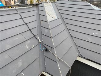 屋根葺き替え工事でスーパーガルテクトを使用