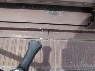 千葉市緑区　屋根塗装　外壁塗装　カラーシミュレーション　バルコニー防水　棟板金の釘の打ち込み