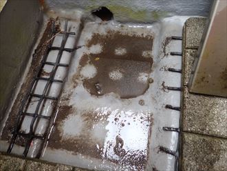 木更津市 ベランダ下の漏水010_R