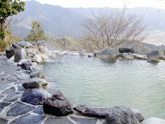 屋根なし露天風呂