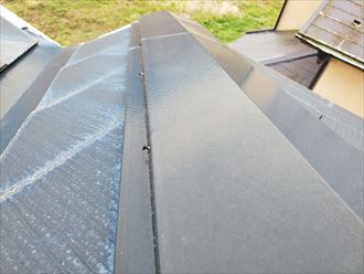 棟板金の釘浮き