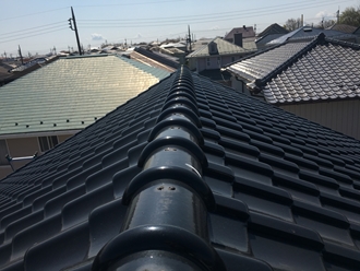 瓦屋根の調査を実施