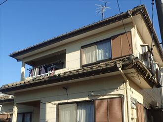 君津市外箕輪の2階建て住宅