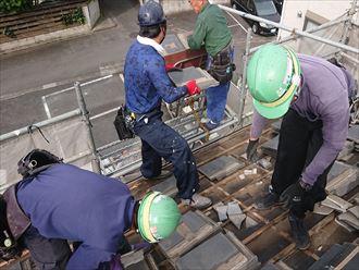 屋根材ｗの運搬