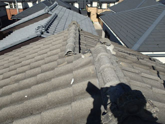 雨漏りが発生した瓦屋根