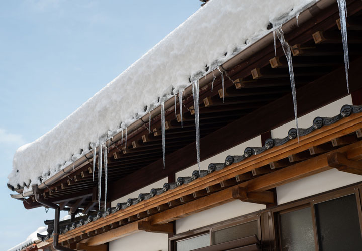 「すがもれ」とは？雨漏りとの違いや発生する原因・対策方法をご紹介します