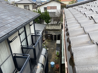 雨樋の水たまり