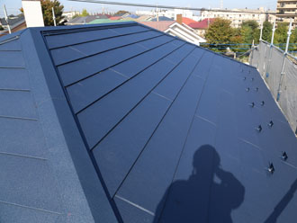 屋根カバー工法でオススメの金属屋根材スーパーガルテクト