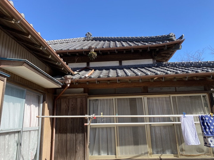 雨樋の調査を行います