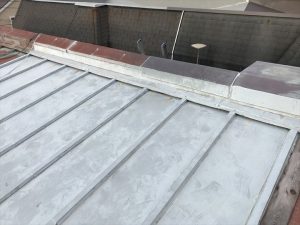 テラスハウスの屋根調査