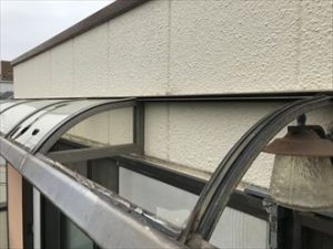 既存屋根材の撤去作業