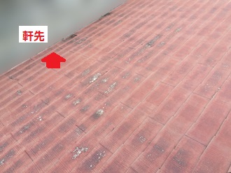 屋根全体に塗装劣化症状