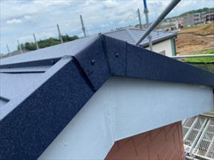 屋根端部のシーリング処理