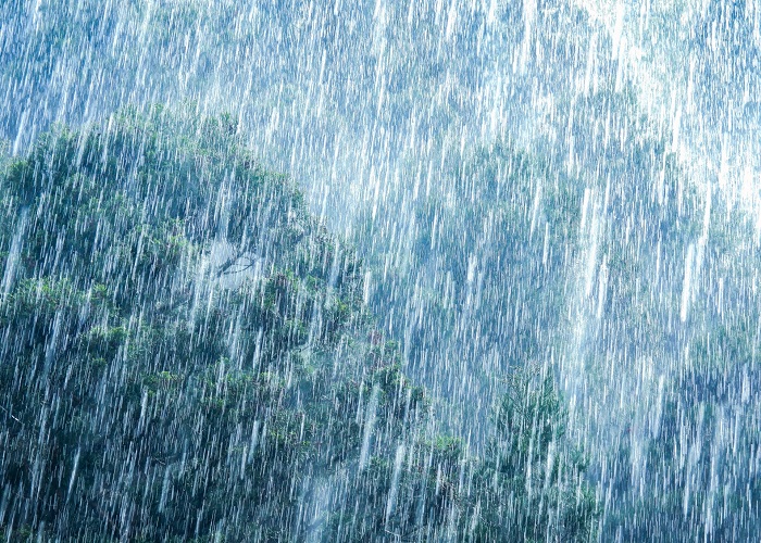 豪雨