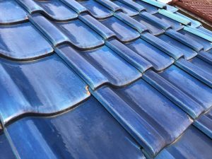 青瓦の屋根点検調査