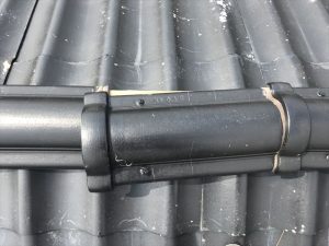 棟瓦のズレが発生