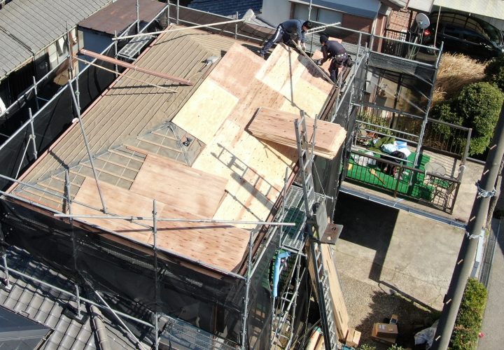 リフォーム中の屋根