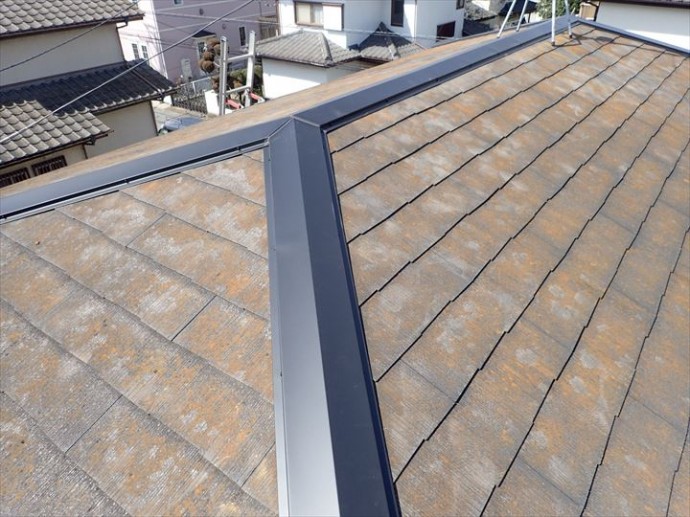 棟板金を交換した屋根