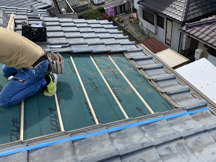 屋根修理（瓦部分葺き替え）