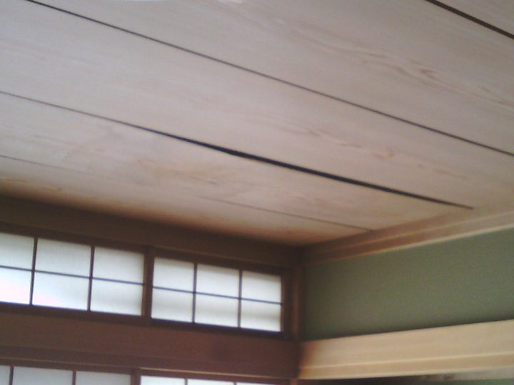 天井の雨漏り被害