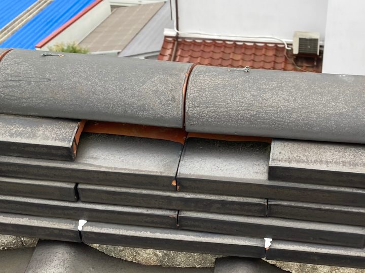 瓦が落下した箇所