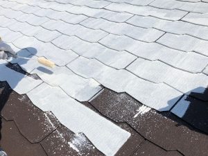 日本ペイントのサーモアイSiという遮熱塗料を使用