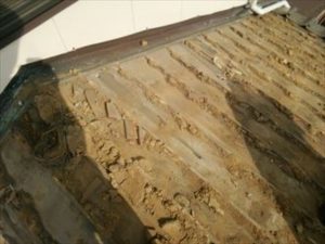 屋根葺き直し工事の作業工程