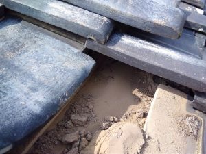 経年劣化した瓦屋根の状態