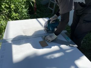 「ケイ酸カリウム板不燃材」を加工