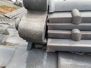 鬼瓦の不具合を確認