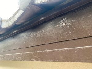 既存の雨樋を撤去