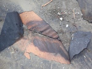 防水紙が破れ野地板が湿り雨漏りの原因箇所