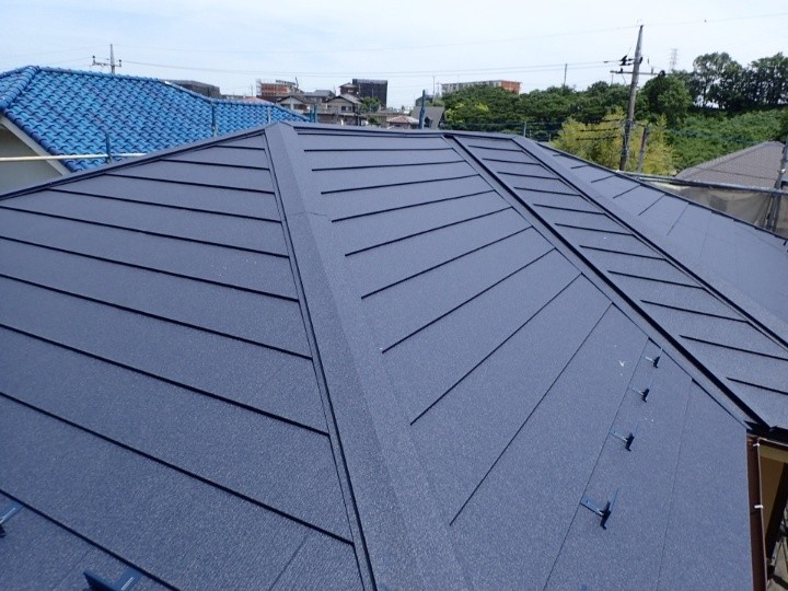 屋根葺き替え工事が完了