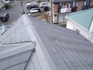 屋根の状態を点検