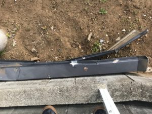 飛散した棟板金
