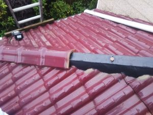 棟の土台を製作する作業工程