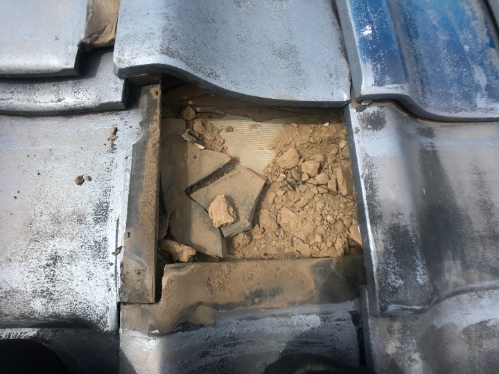 防水紙の劣化(雨漏りの原因)