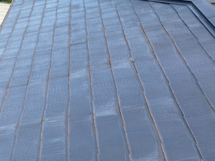 塗装が劣化した屋根