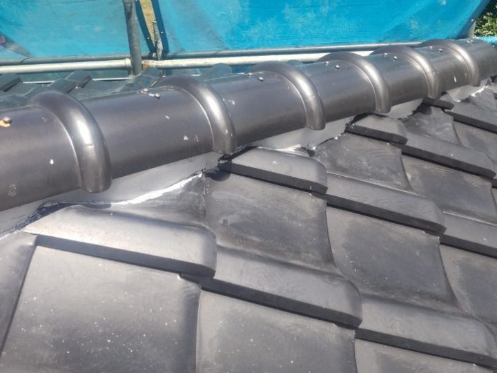 棟瓦取り直し工事の完工