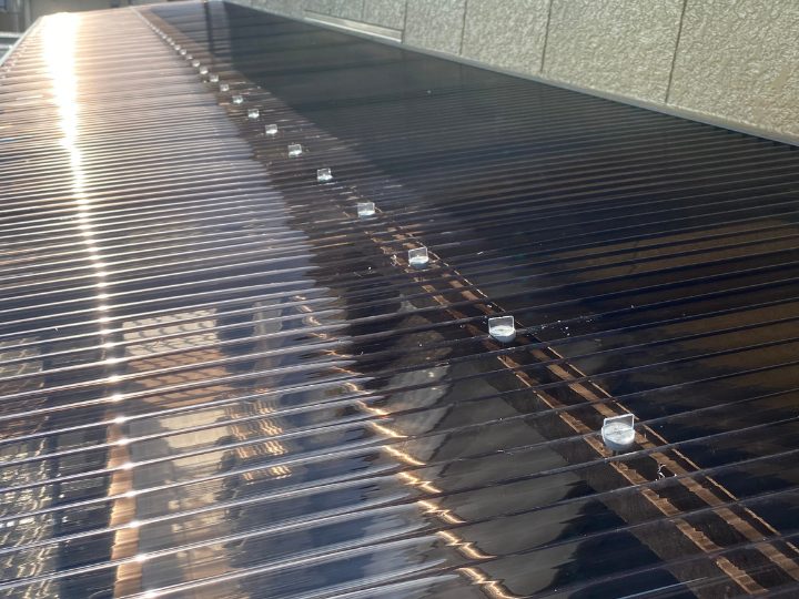 ポリカ波板交換工事の完工