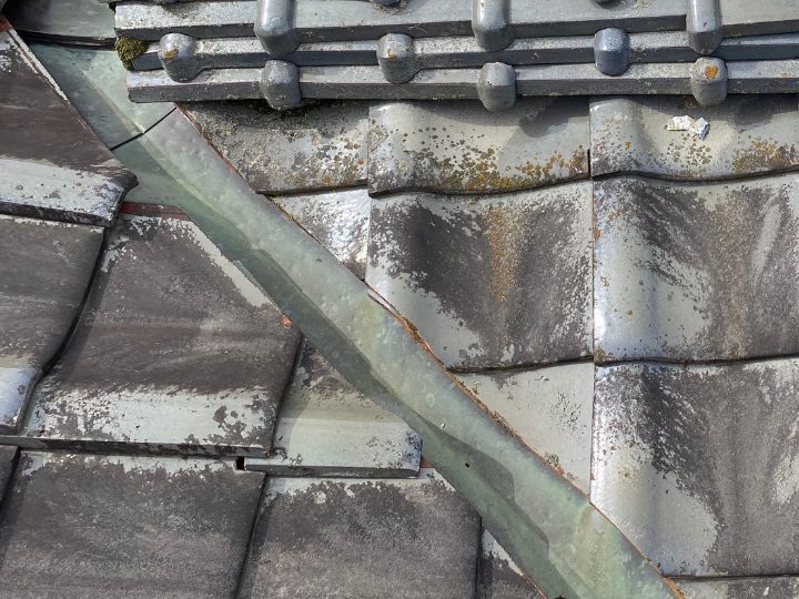 谷板金の劣化