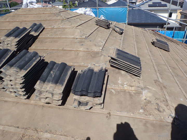 瓦屋根の葺き替え