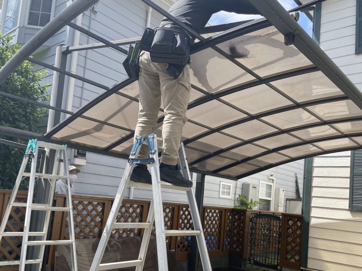 カーポート屋根修理の様子