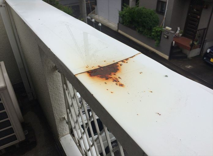 経年劣化した笠木