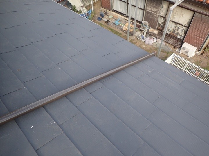 竪樋の取り付け