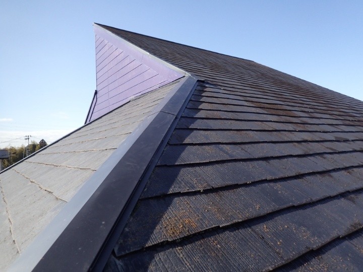 棟板金交換工事が完工