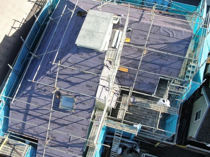 防水紙(ルーフィング)を敷設