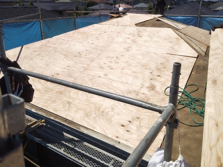 野地板の重ね張り