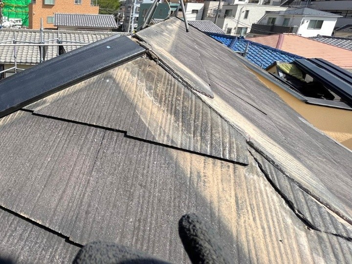 棟板金撤去後の屋根