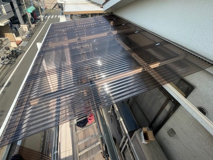 新設したポリカ波板
